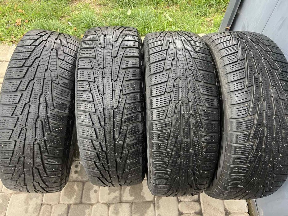 Продам резину на авто