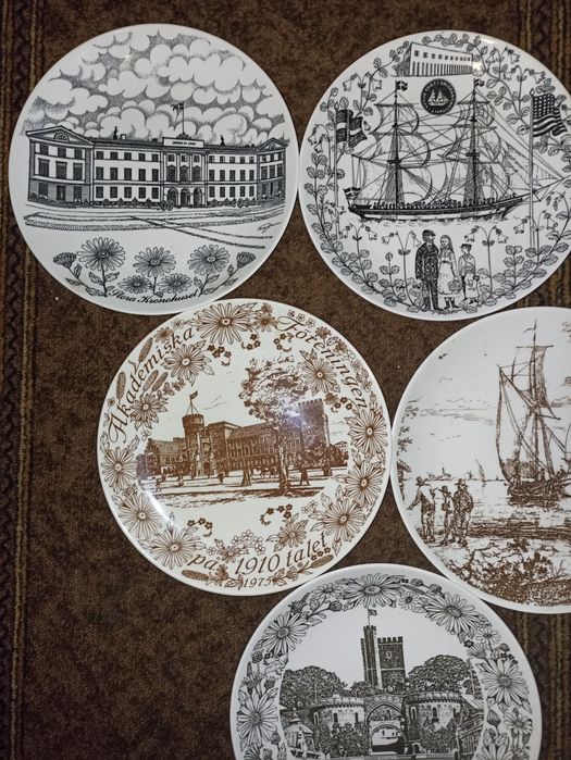 Річна колекційна тарілка