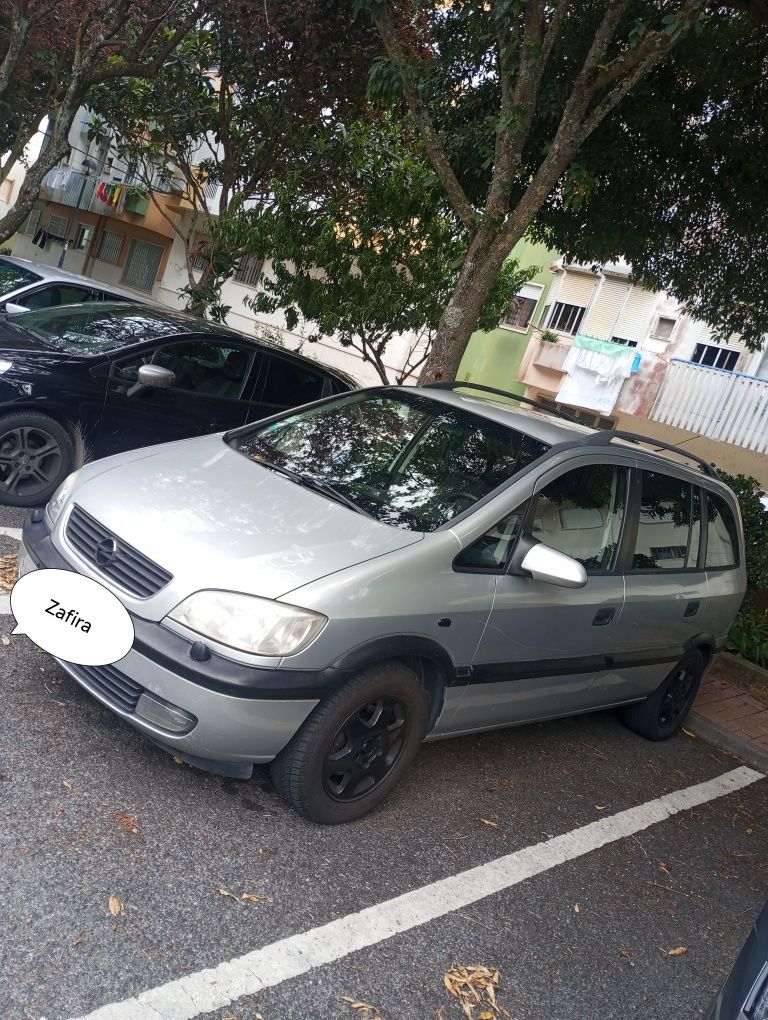 Opel Zafira 2.0 DTI