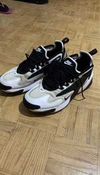 Nike Zoom Preto e Branco