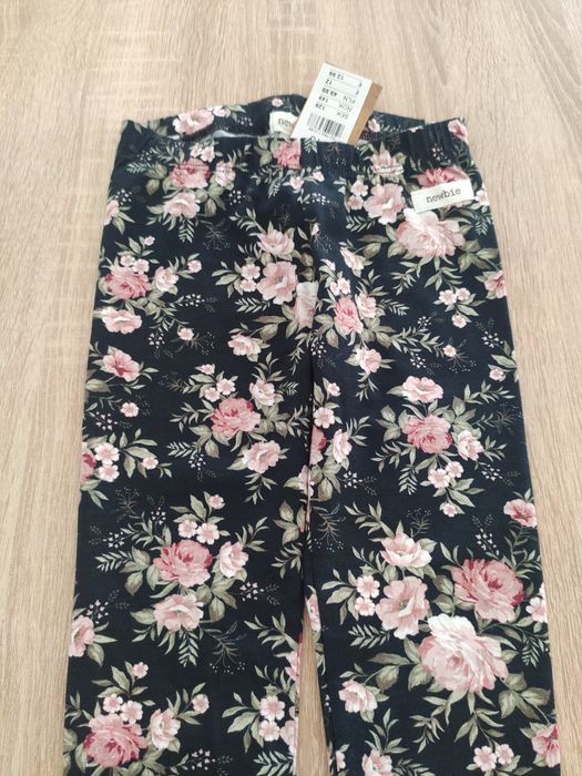 Bluza z falbanką ocieplana i legginsy Newbie nowe 104/110 rozmiar
