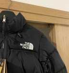Czarna-kurtka -ITNFI- NorthFace-700-Rozmiary-XXS
