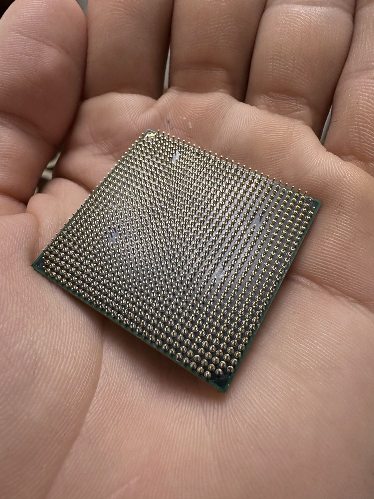 Процесор AMD FX6300