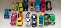 Samochody hot wheels zestaw 8