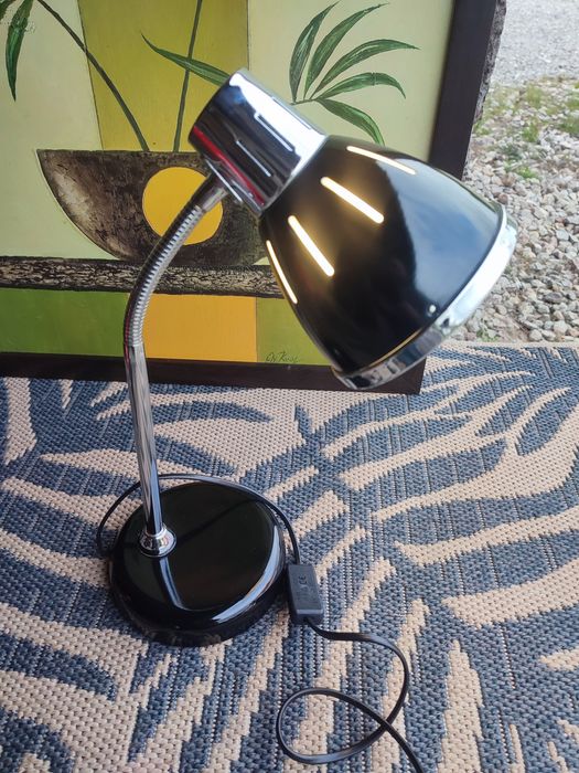 Metalowa,  lampa biurkowa
