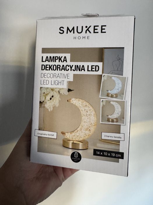 Smukee lampka dekoracyjna księżyc