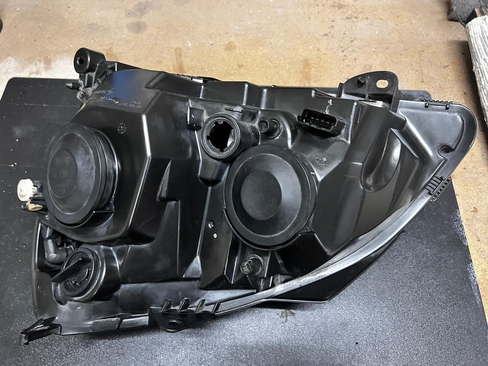 Farol Ótica Direito Renault Clio 2