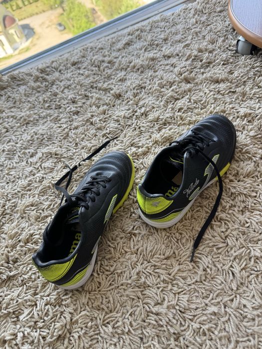 Бутси на хлопчика 31-32 розмір