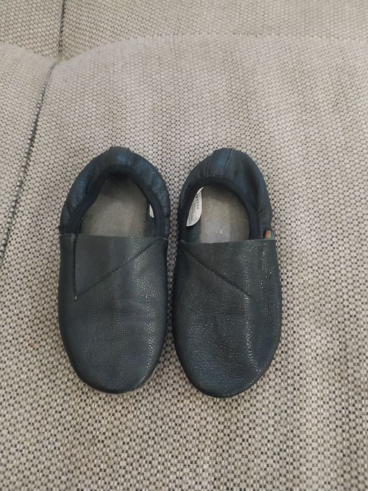 Чорні чешки дитячі 16 см