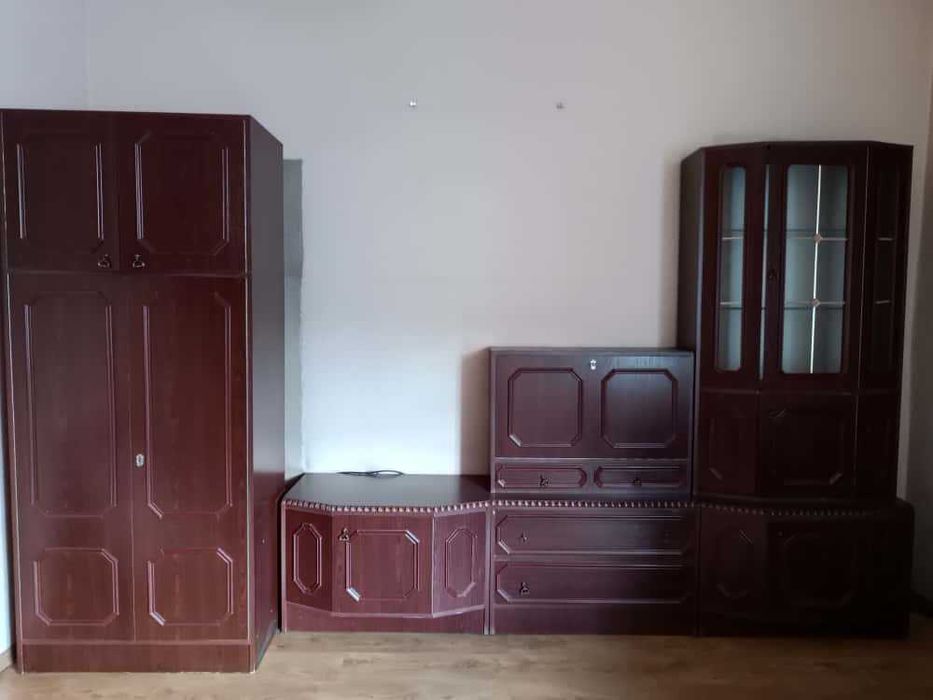 Meblościanka w klimacie lat 90.