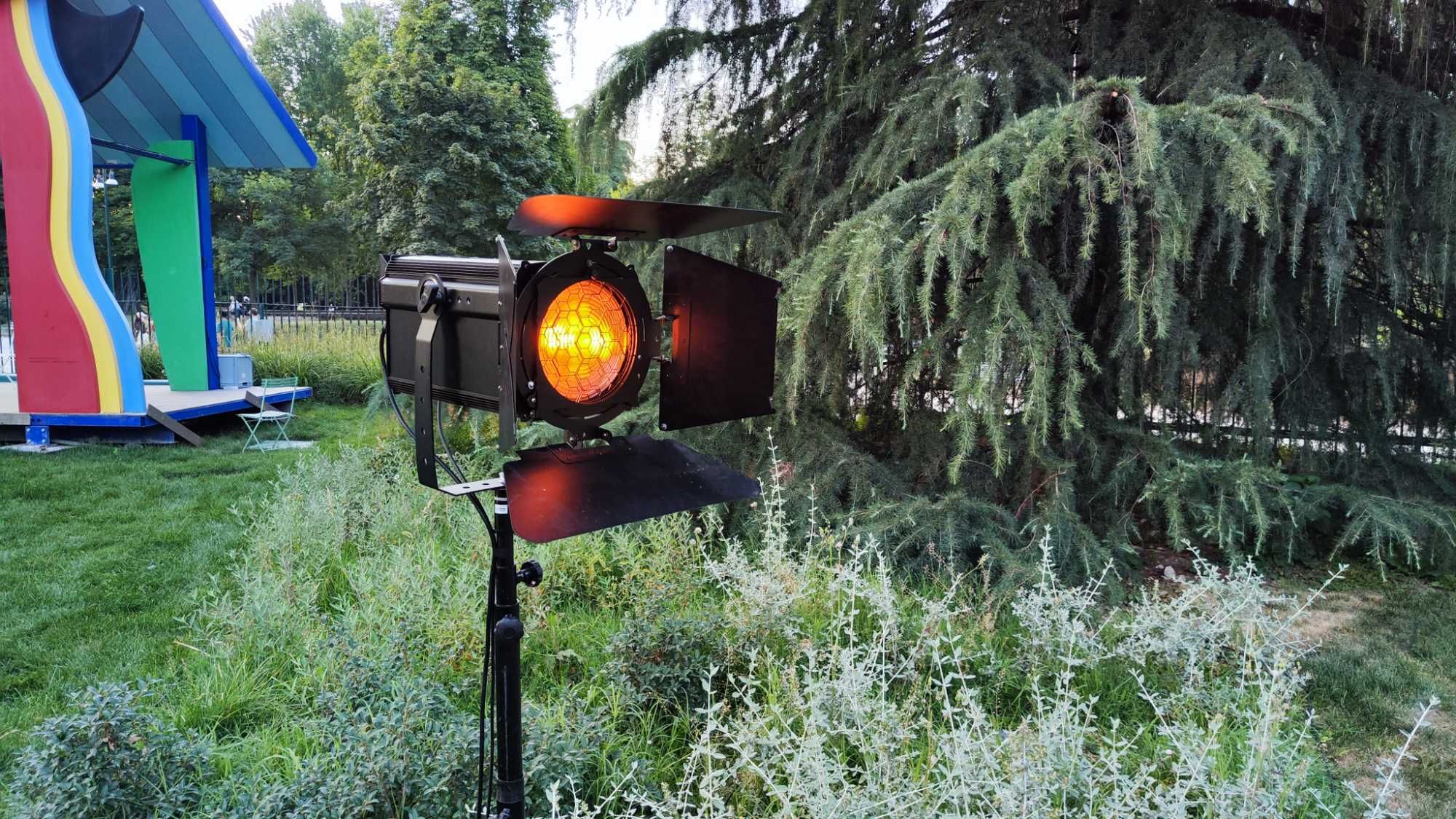 2x Reflektor Led Fresnel Lantern 300w RGBWAUV Flash + Barndory + CASE