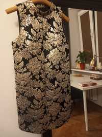 Sukienka z żakardu