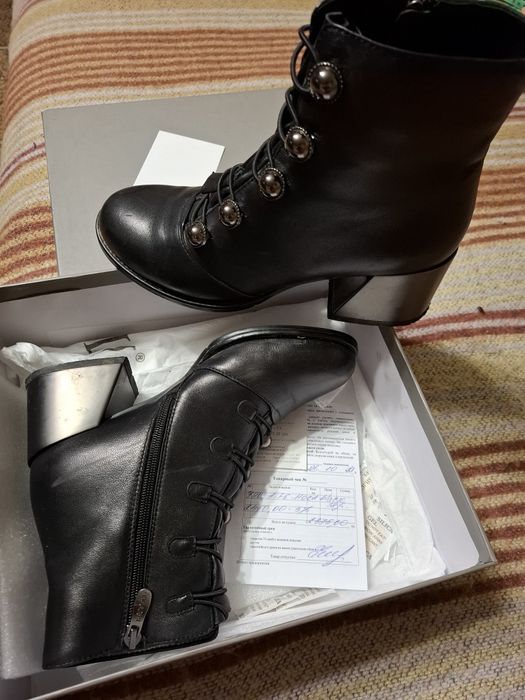 Ботинки  шкіра 38