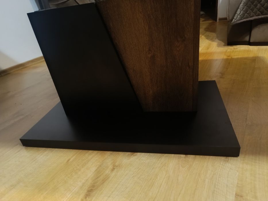 Ławostół firmy Mazzoni ciemny dąb/czarny mat