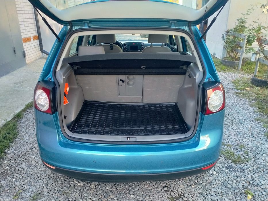 Продам Volkswagen Golf Plus 2005, 1.6 АКПП