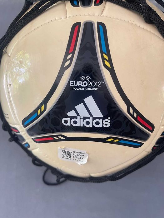 Piłka nożna "Adidas" UEFA Tango 12 Glider Euro2012 Polska-Ukraina nowa