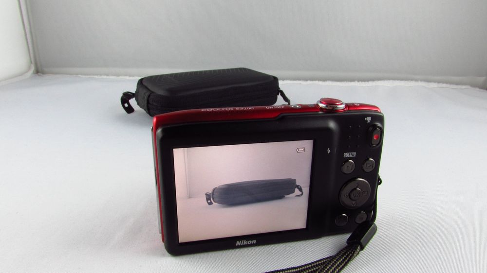 NIKON - Aparat Cyfrowy Coolpix S3200