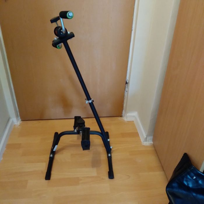 Rowerek do ćwiczeń rehabilitacyjny