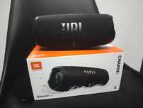Продам JBL Charge 5 в хорошем состоянии.