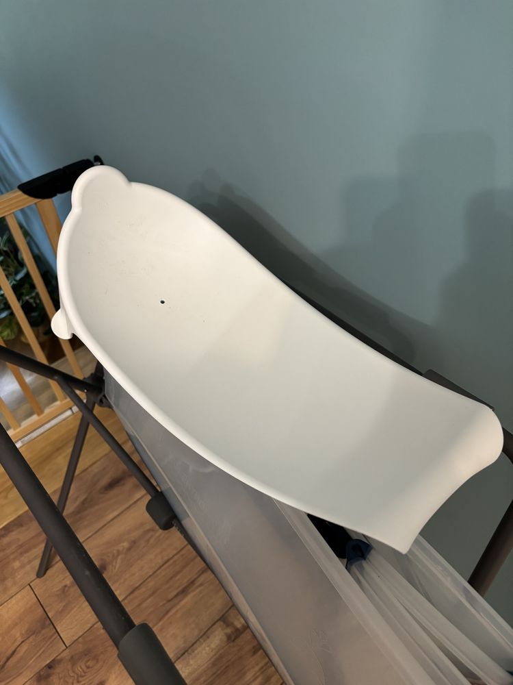 Wanienka Stokke Flexi Bath z stojakiem i wkładką niemowlęcą