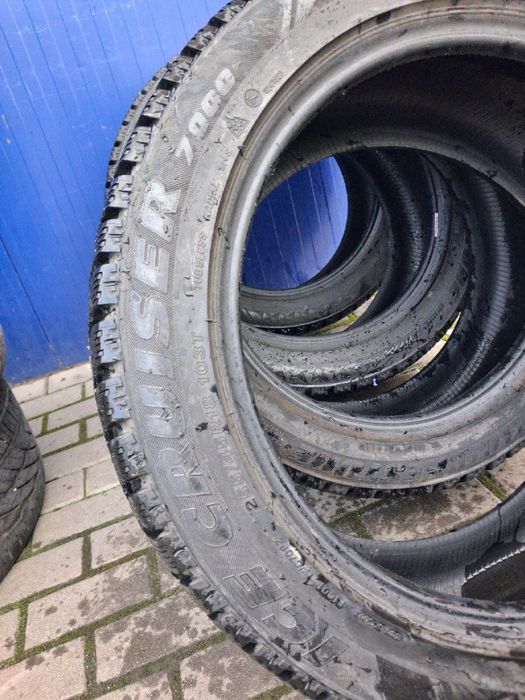 Шини зимові 255/45 R18