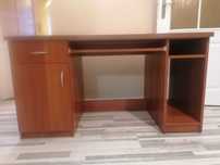 Biurko 140x70 w dobrym stanie