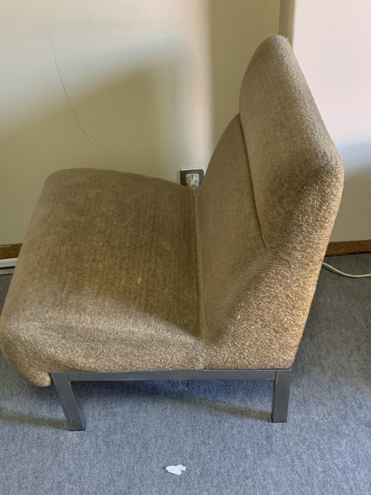 Cadeirão em tecido marca FOC