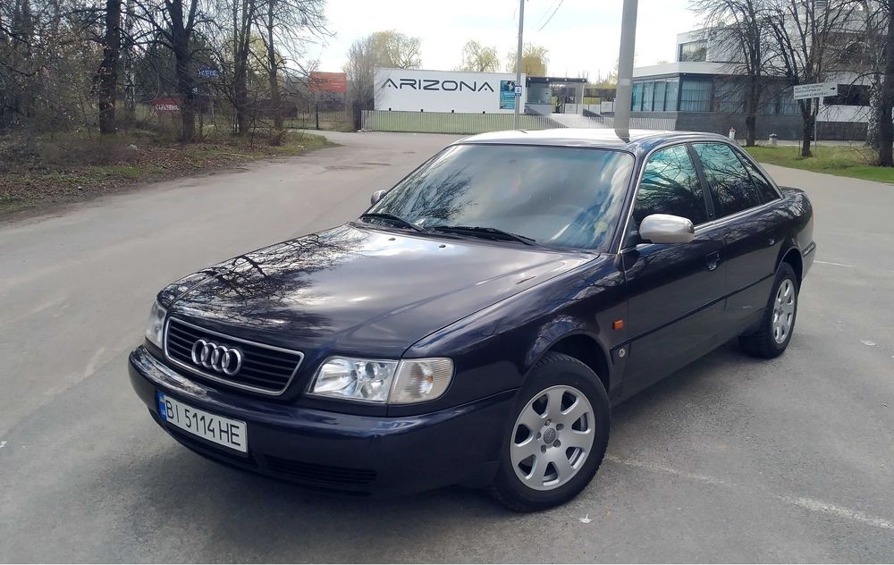 Продам свій AUDI A6 C4