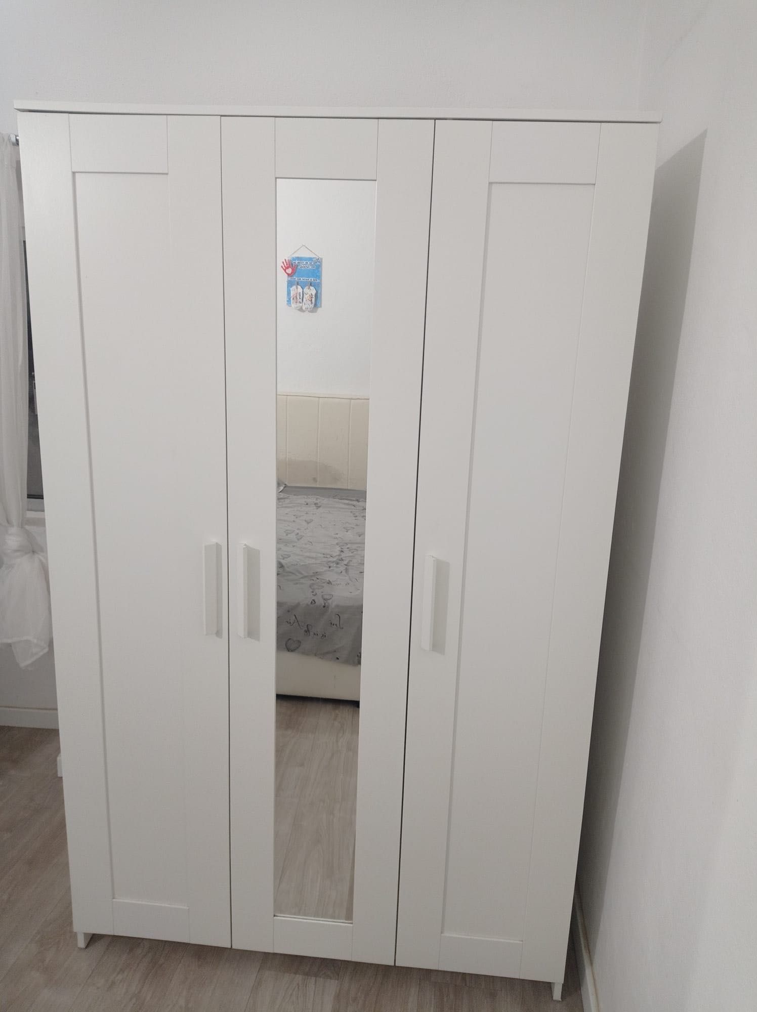 Roupeiro casal IKEA