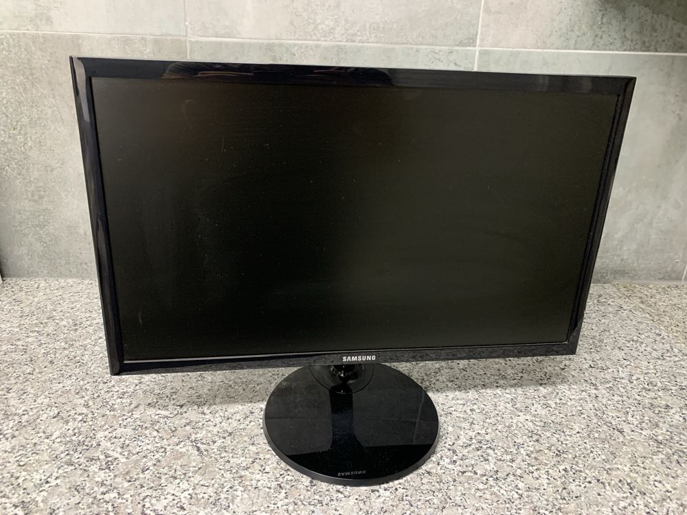 Monitor Samsung 22”