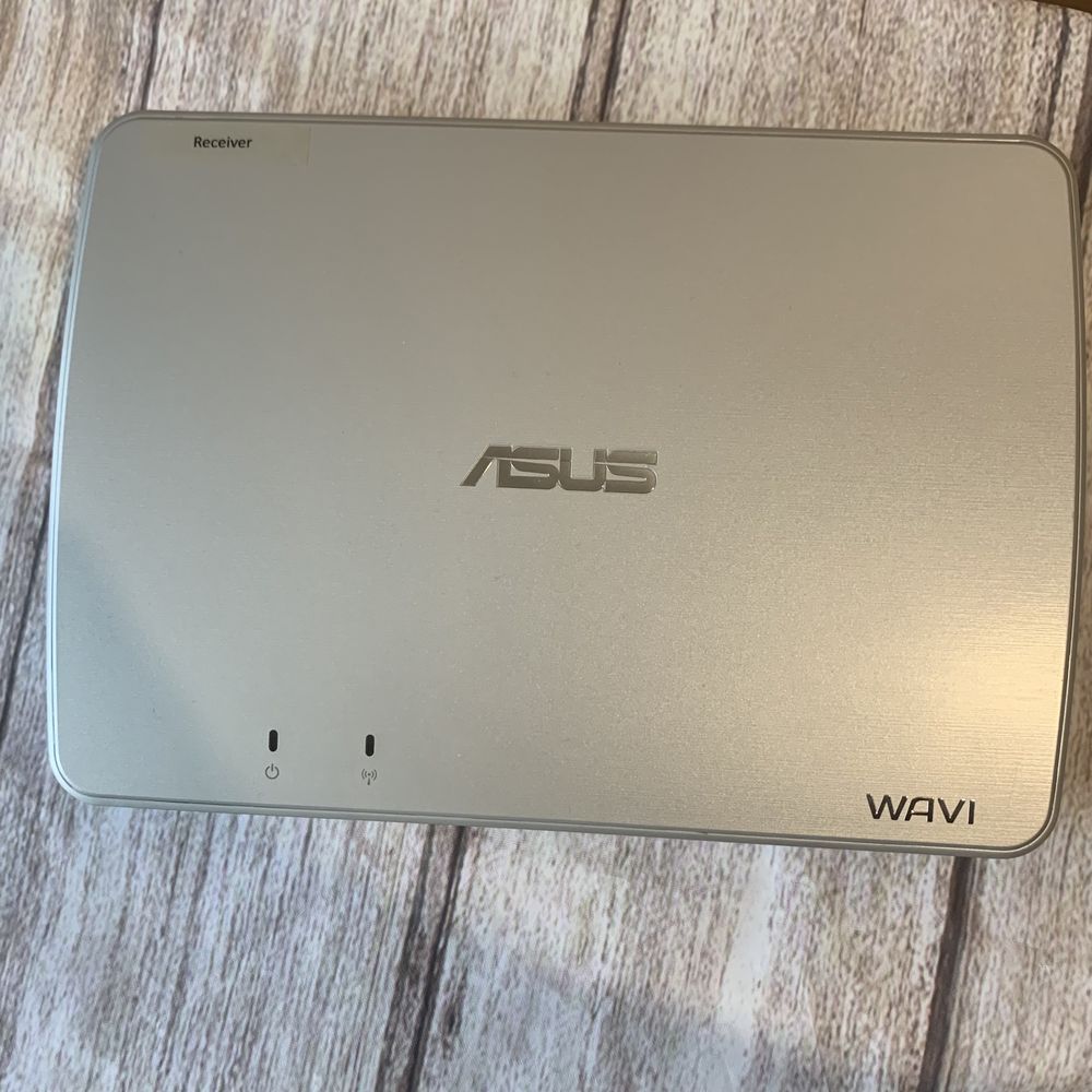 Медіаретранслятор Asus WAVI