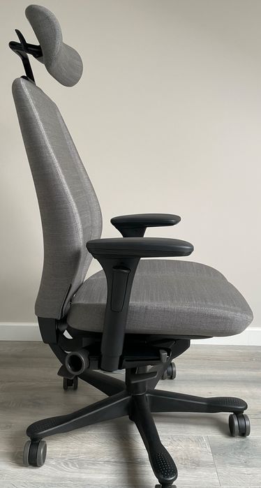 Fotel biurowy ergonomiczny Kinnarps 9534 - prawie nowy