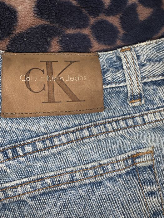 Жіночі джинсові шорти