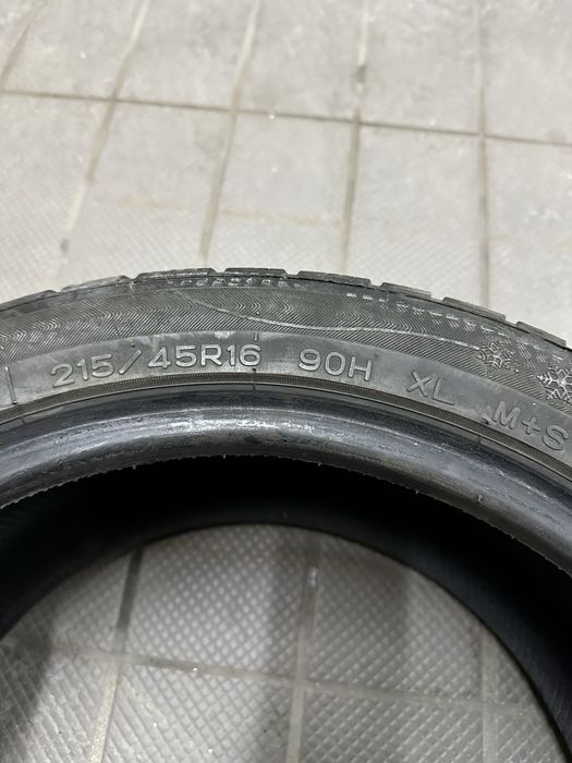 Opony zimowe 215/45 R16