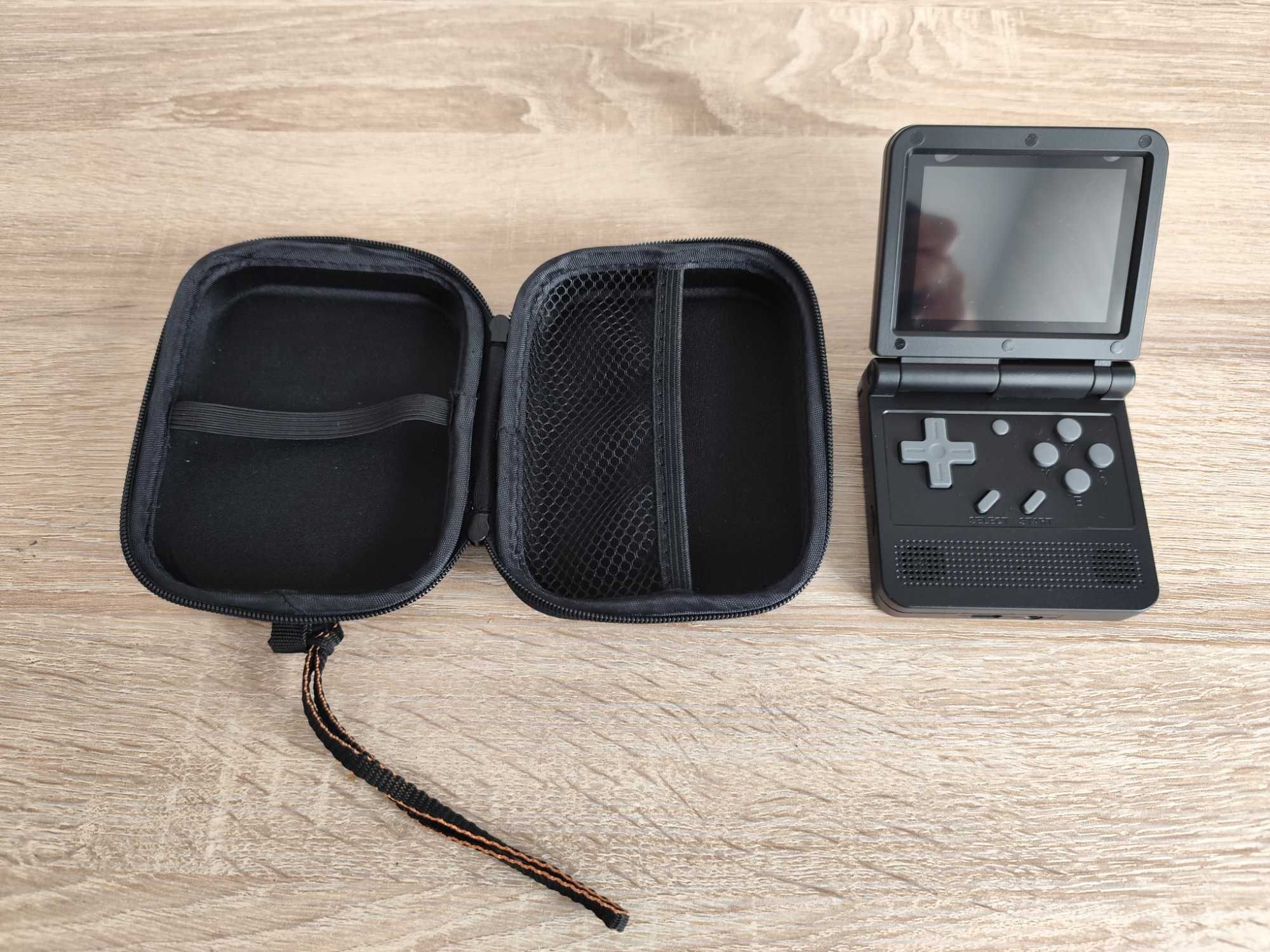 Konsola Powkiddy Clamshell - Konsola emulatora retro