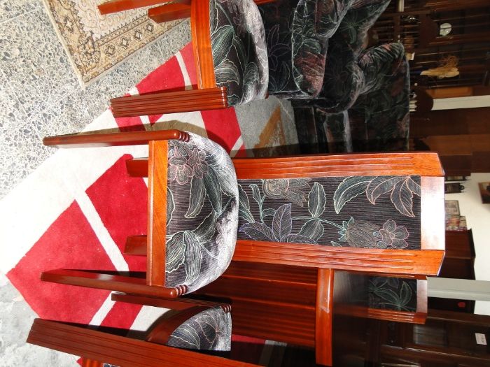 Cadeiras de sala - óptimo estado - Valor unitário