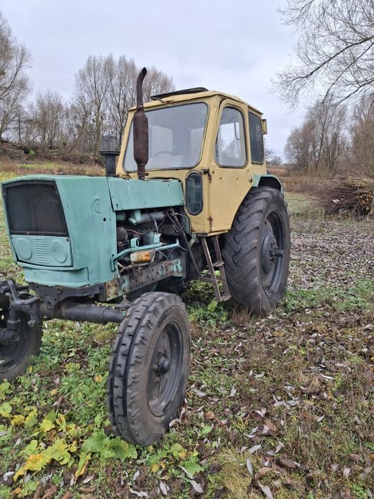 Трактор колісний ЮМЗ 6