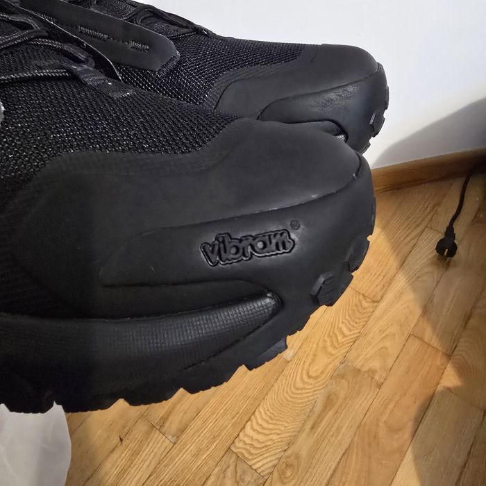 Obuwie Under Armour UA Charged Valsetz Mid 44.5