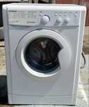 Продам стиральную машинку indesit