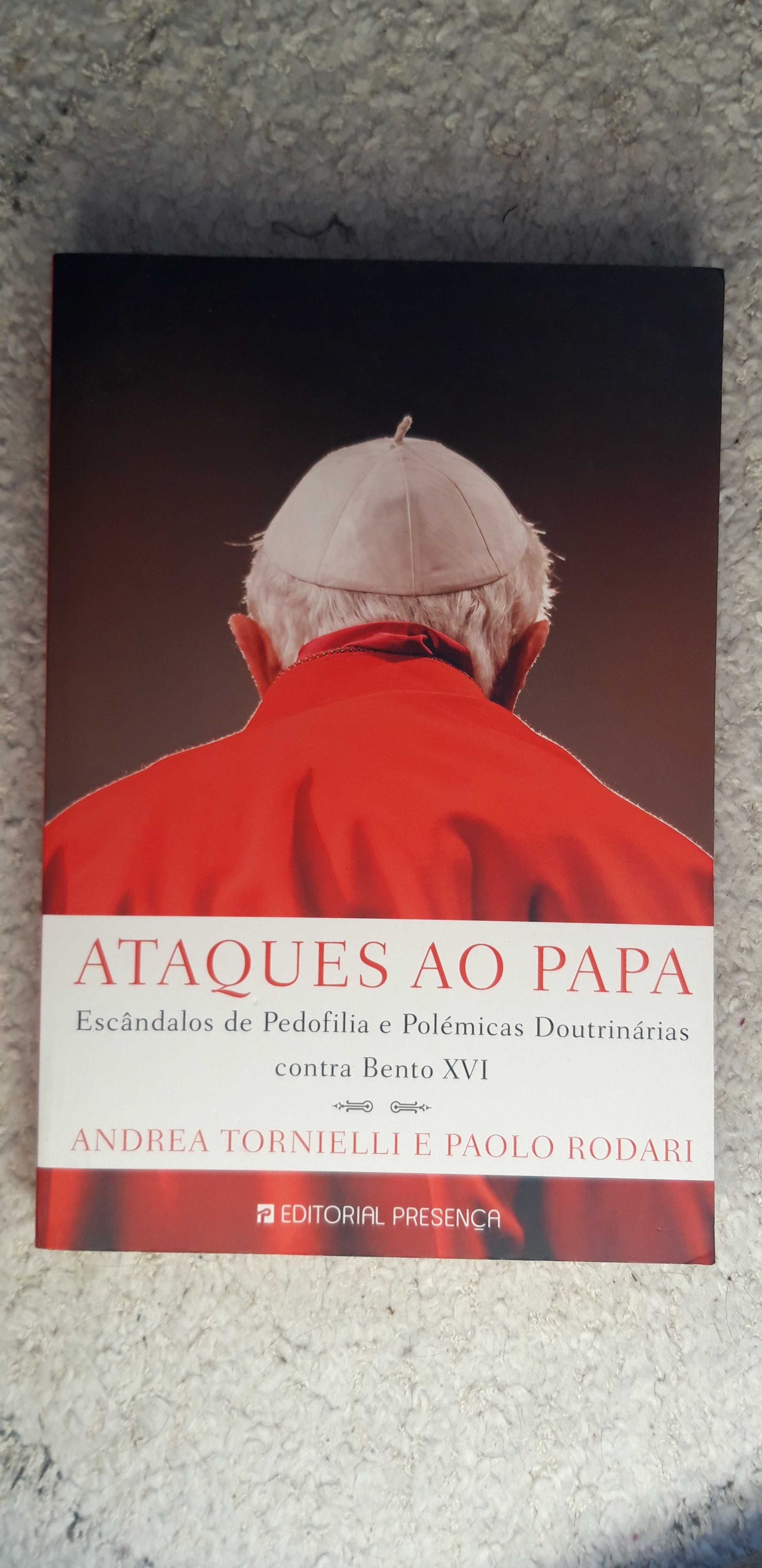 Livro ataques ao papa Andrea Tornielli e Paolo Rodari