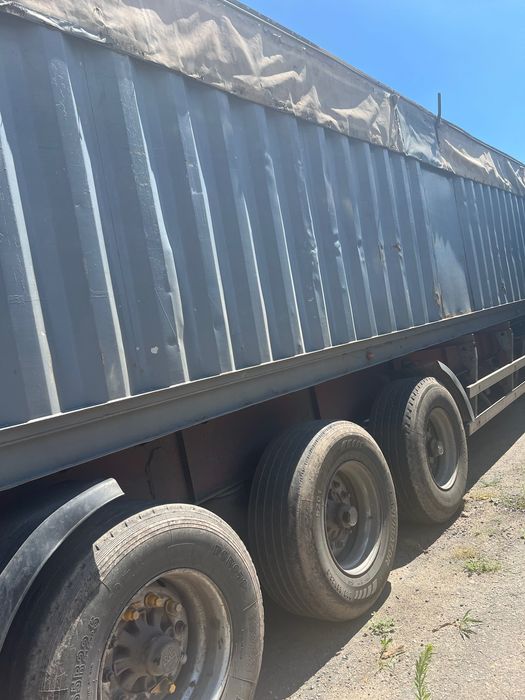 Продається ДАФ ХF 2000 р і полуприцеп