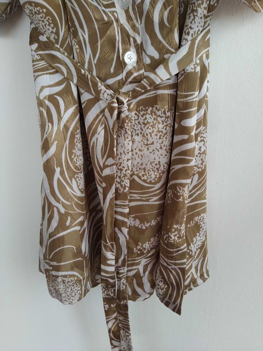 Túnica creme e dourada, original - Tamanho Único