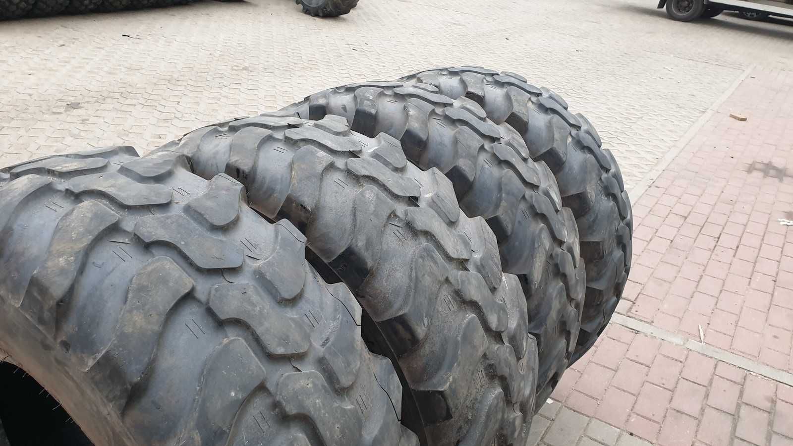 405/70r20, 16.0/70r20, 16/70-20, 400/70R20 Dunlop 80% bez napraw