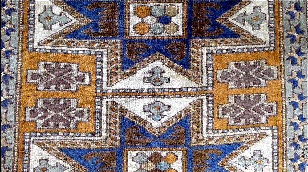 Raro e antigo tapete Turco ALTER KARS KASAK de Lã s/ Lã, com 175x142cm