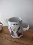 Stara porcelana dzbanek Friesland figurki misie trolle vintage