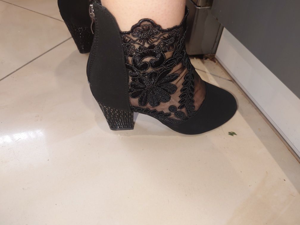 Buty damskie rozmiar 36