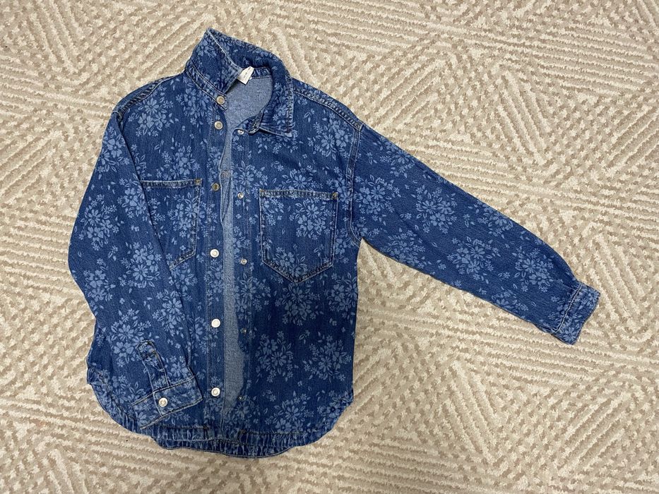 Продам підлітковий джинслвий костюм