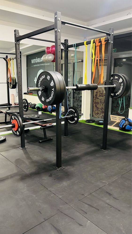 Rack squat de treino, crossfit musculação
