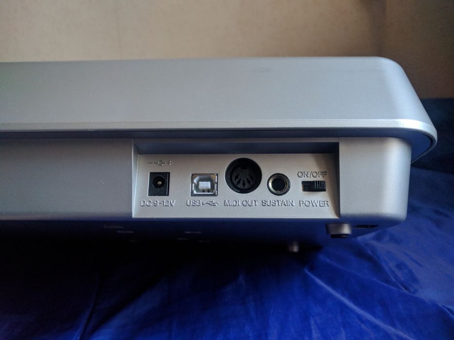 MIDI-клавіатура M-Audio Keystation 61es