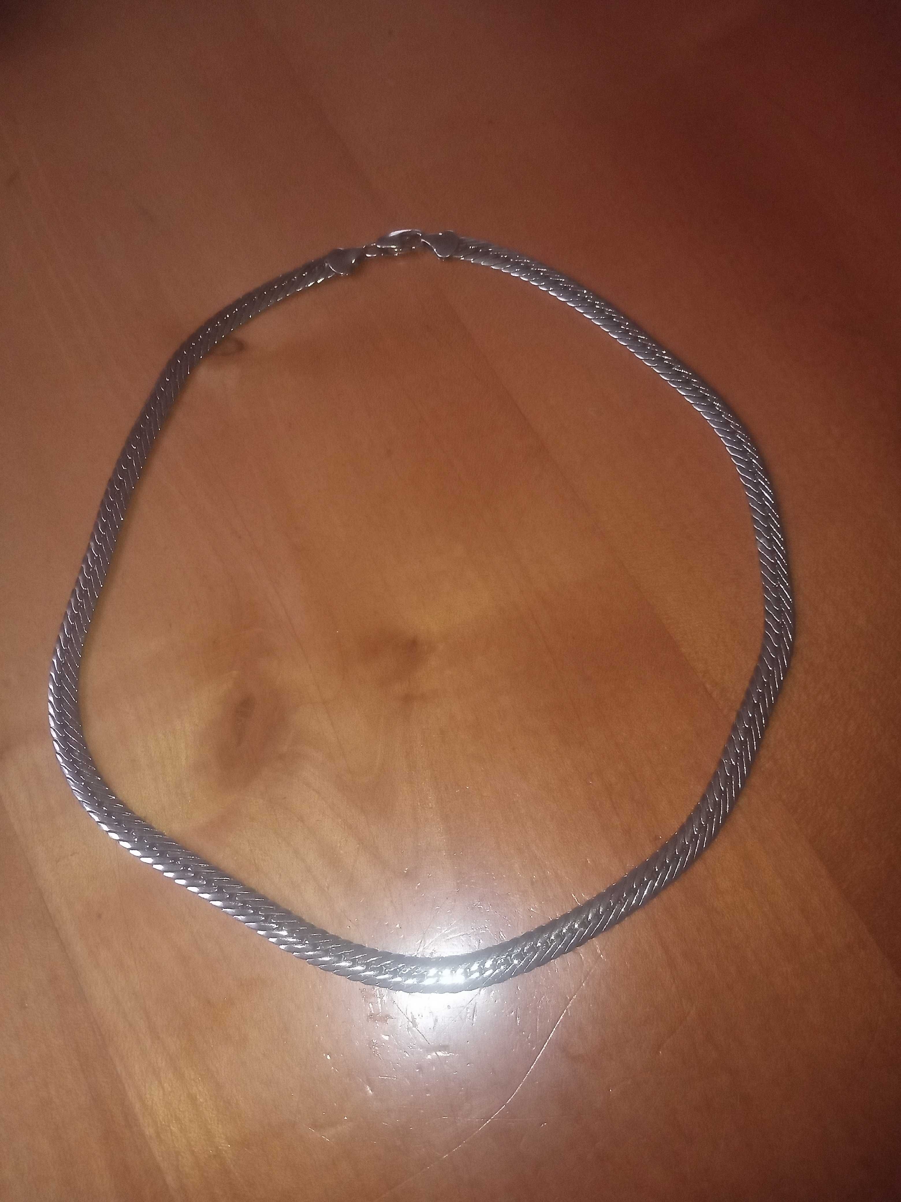 Цепочка металічна.